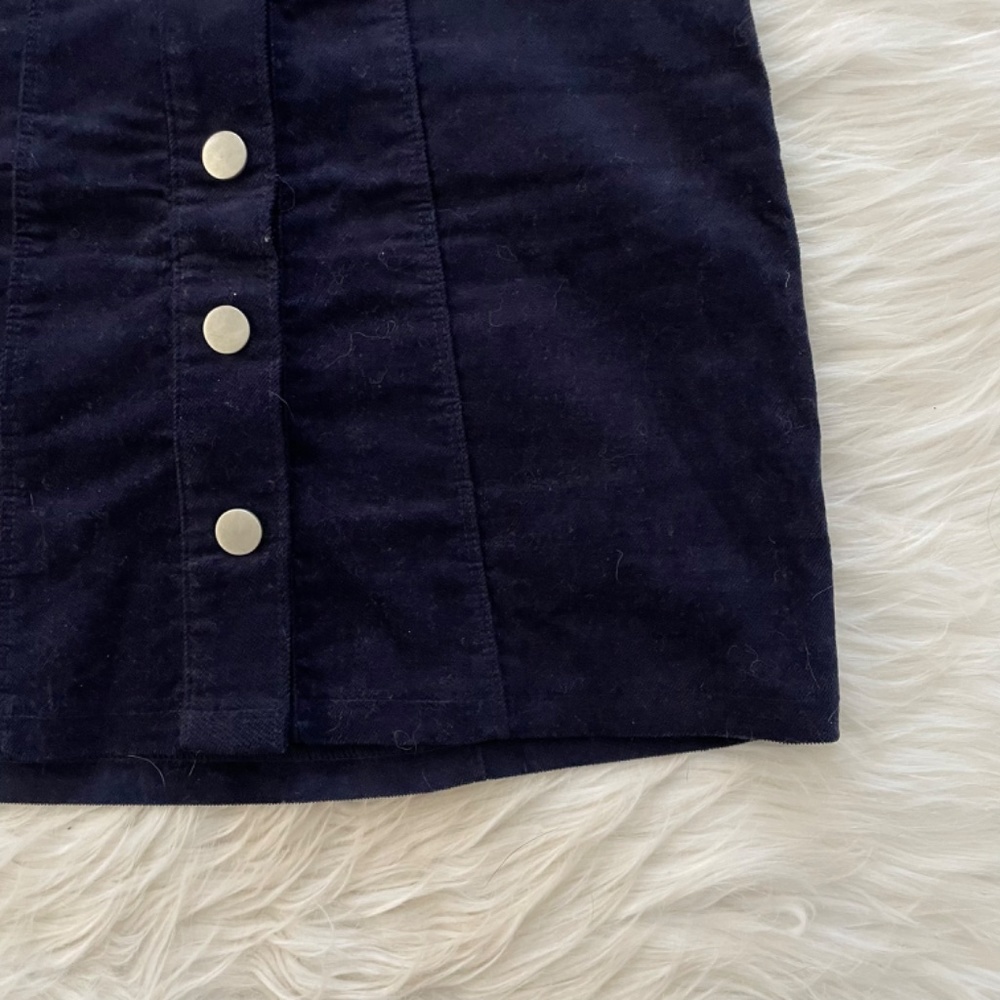 Altar’s state blue velvet like button mini skirt - Picture 3 of 9
